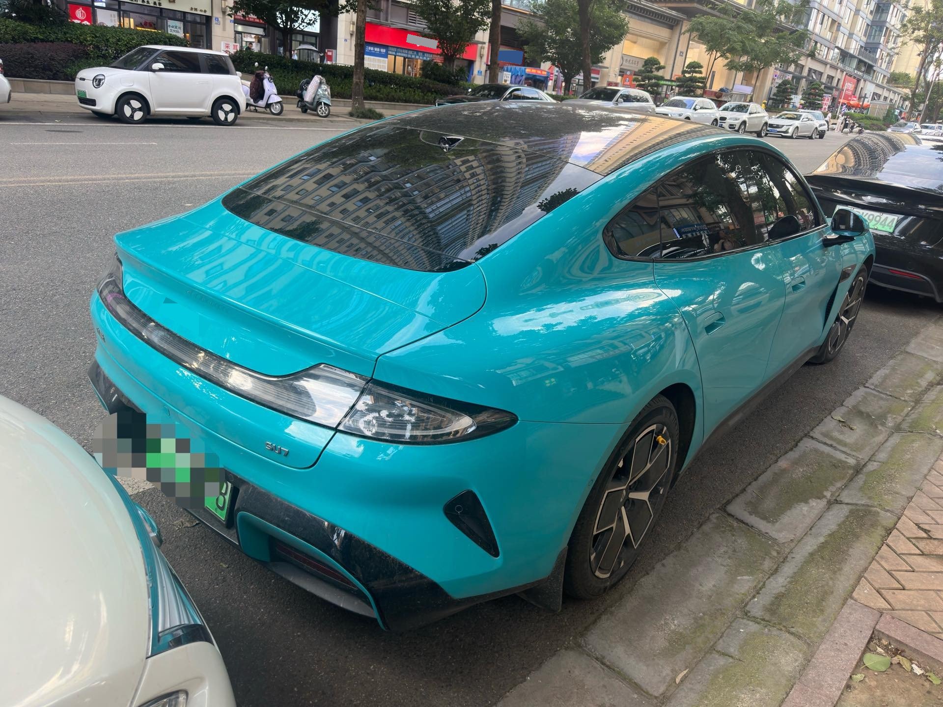 MI SU7 2024 car image #7