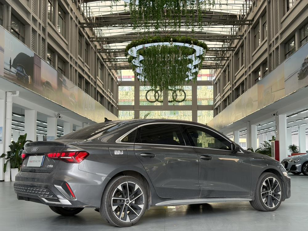 Audi A3 2025 #5 Audi A3 2025 صورة سيارة #5