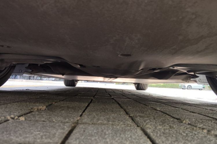 Tesla Model 3 2020 car image #26