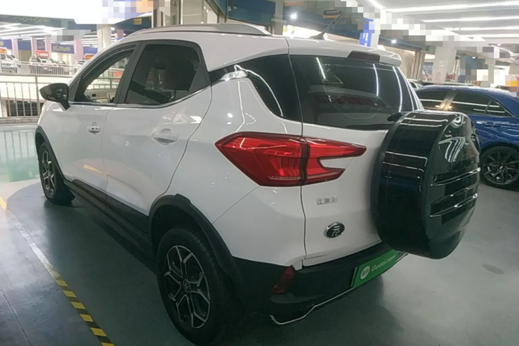 BYD Yuan Pro 2024 صورة سيارة #5
