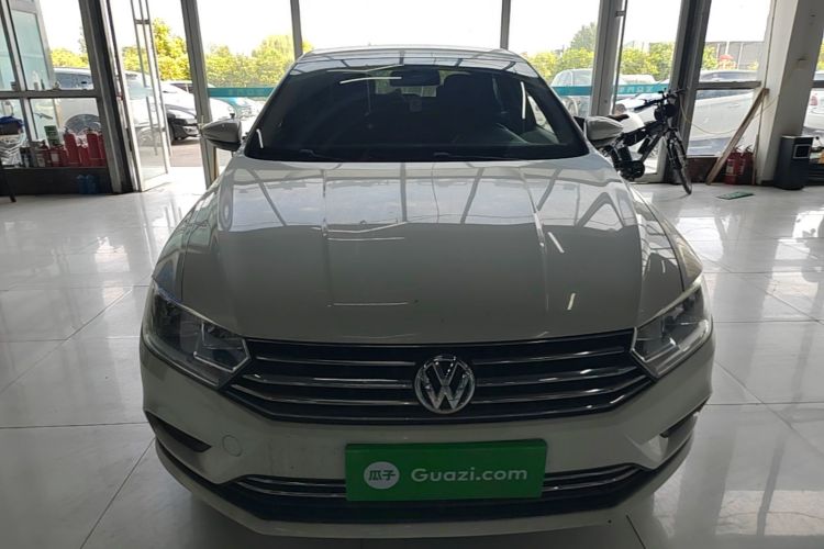Volkswagen Bora 2019 car image #3
