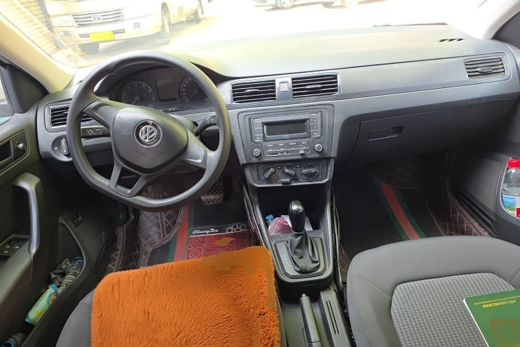Volkswagen Santana 2018 car image #7