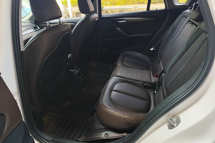 BMW X1 2018 #17 BMW X1 2018 car image #17