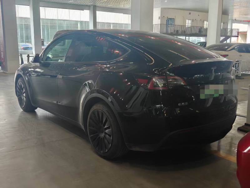Tesla Model Y 2022 #2 Tesla Model Y 2022 car image #2