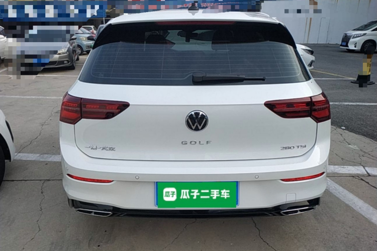 Volkswagen Golf 2022 car image #6