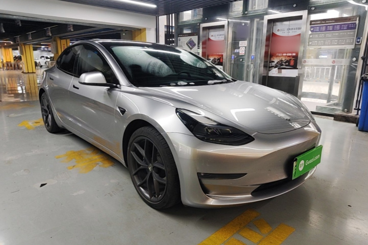 Tesla Model 3 2023 #4 Tesla Model 3 2023 car image #4