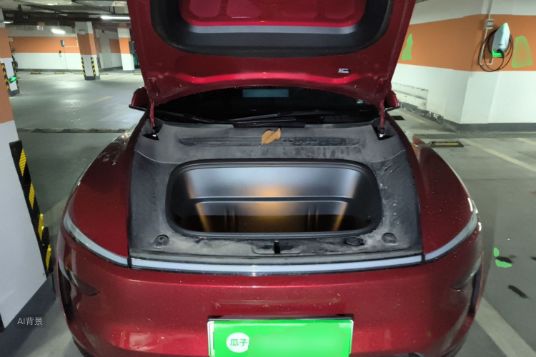 Tesla Model Y 2025 car image #22