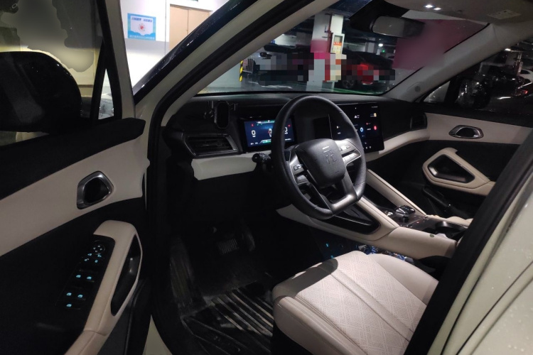 BYD YuanUP 2024 #9 BYD YuanUP 2024 immagine di auto #9