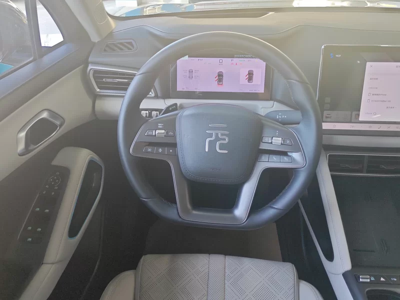 比亚迪 元PLUS 2025 汽车图片 #25