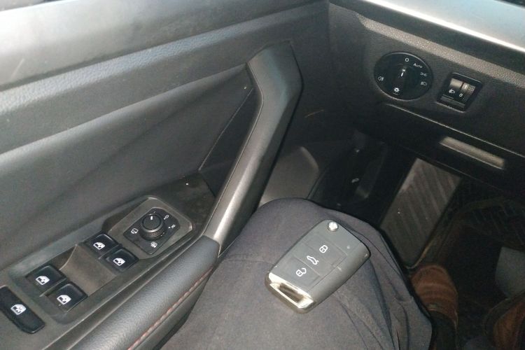 Volkswagen Lavida 2023 imagem de carro #9