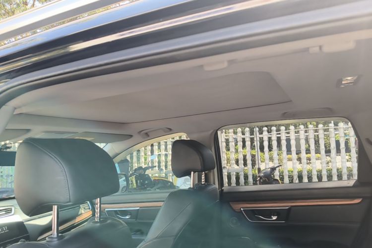 Honda CR-V 2019 car image #18