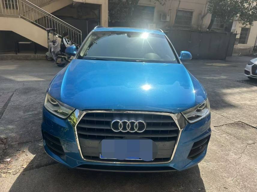 Audi Q3 2017 صورة سيارة 