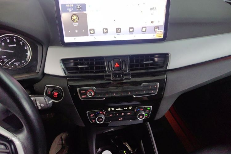 BMW X1 2019 #15 BMW X1 2019 car image #15