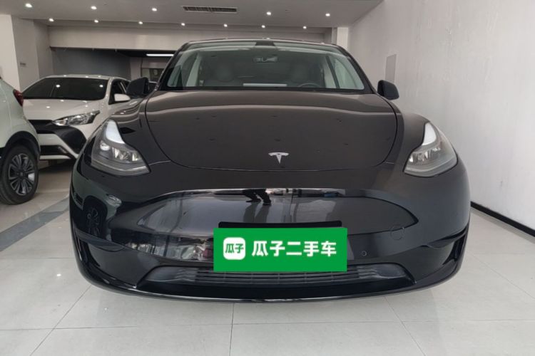 Tesla Model Y 2022 #3 Tesla Model Y 2022 car image #3
