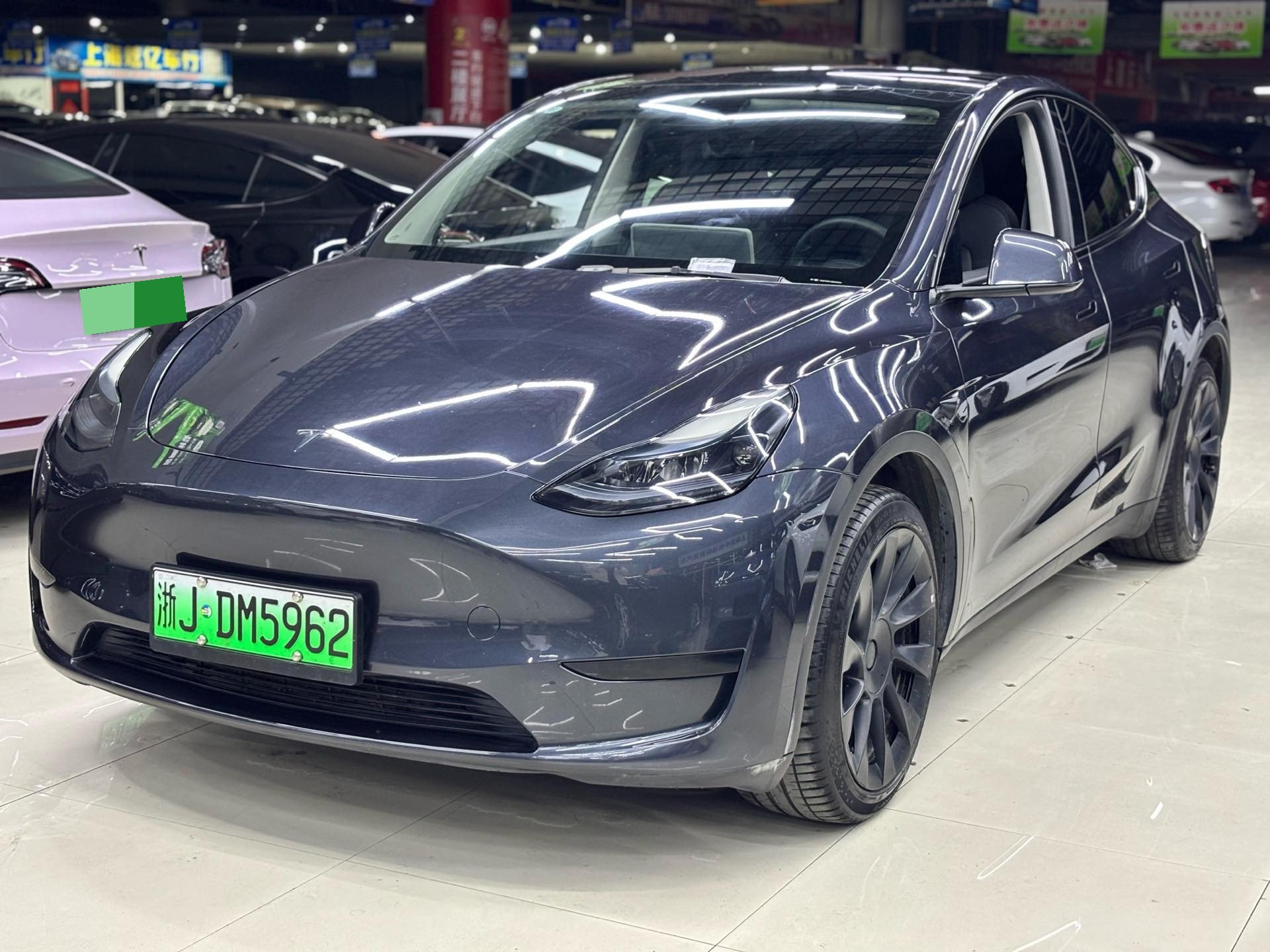 Tesla Model Y 2024 imagen de coche 