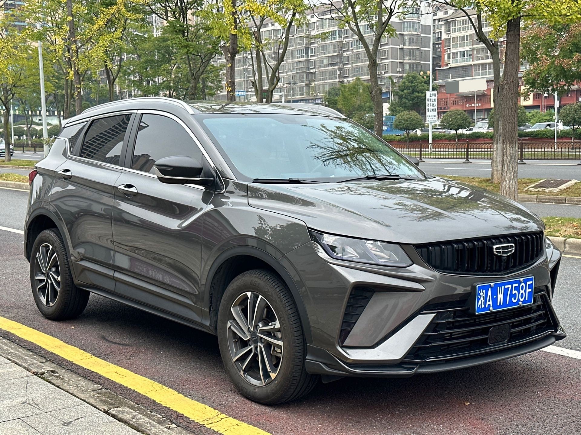 GEELY Coolray 2025 #2 GEELY Coolray 2025 изображение автомобиля #2
