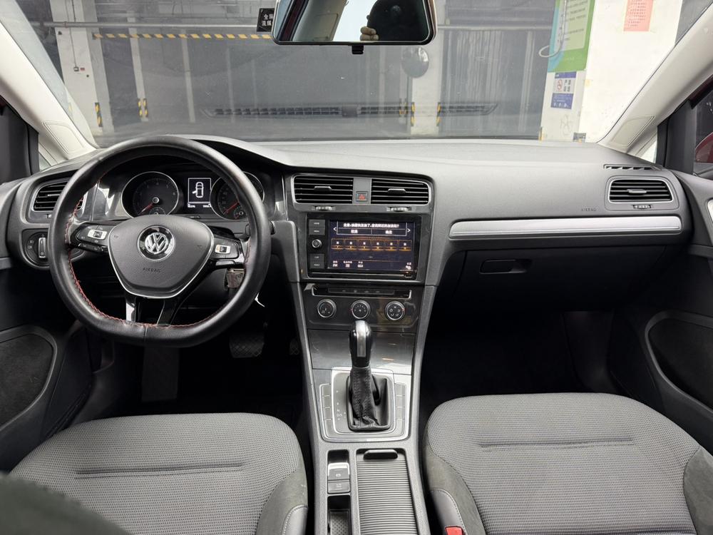 Volkswagen Golf 2018 imagen de coche #17