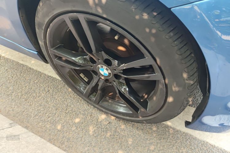 BMW 3 Series 2018 #9 BMW 3 Series 2018 car image #9