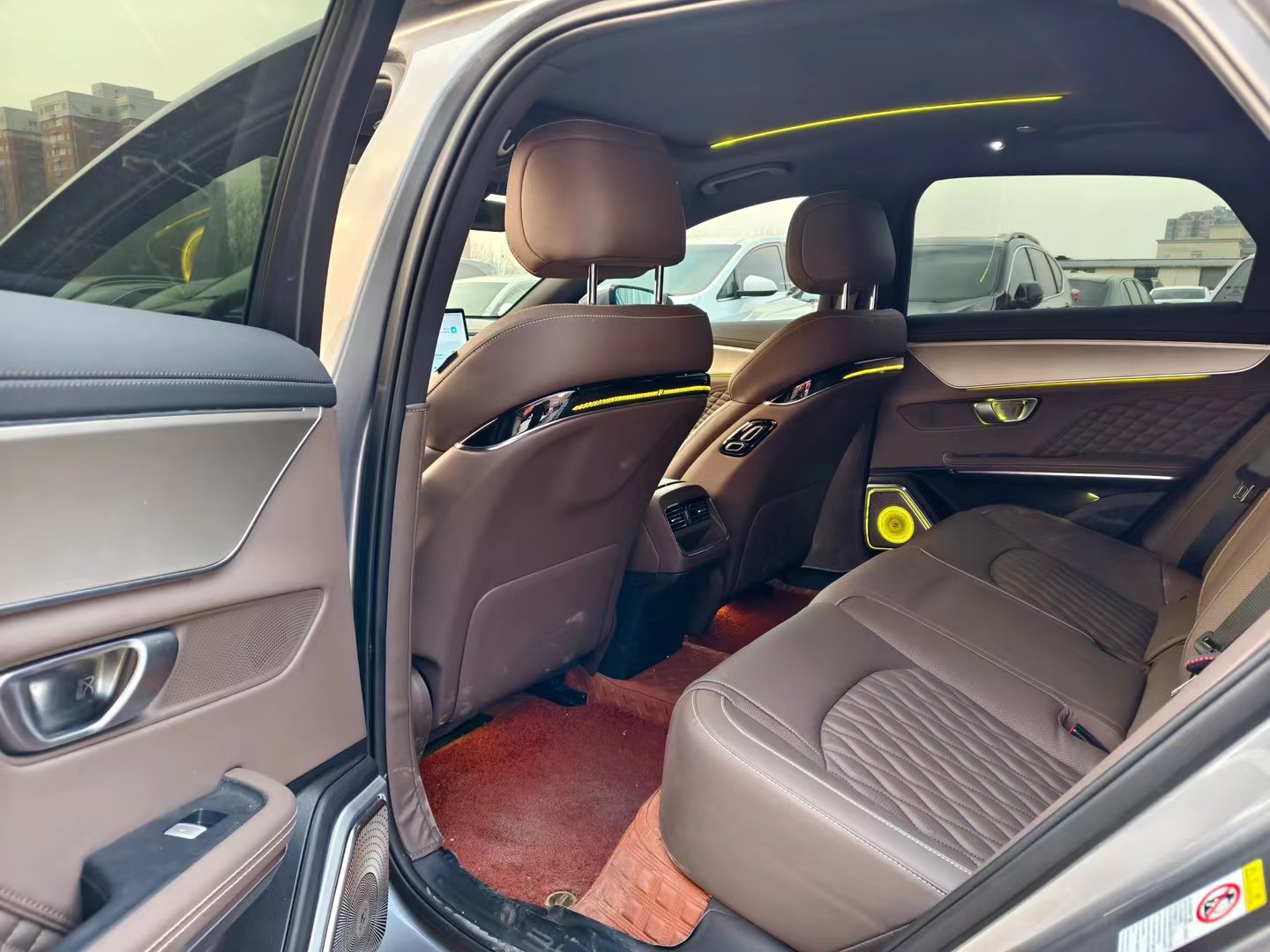 BYD Han 2023 car image #3