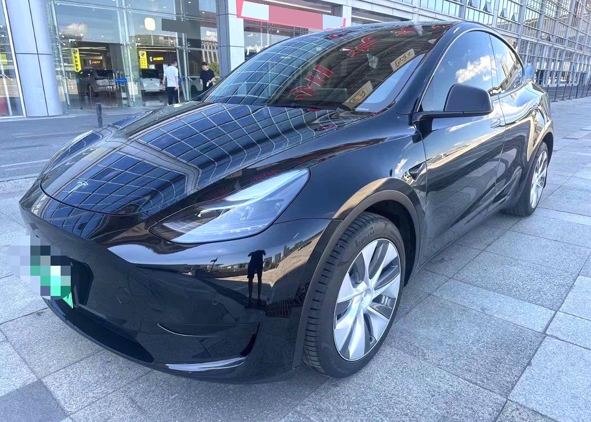 Tesla Model Y 2023 Tesla Model Y 2023 car image
