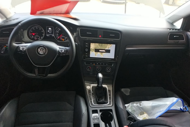Volkswagen Golf 2018 #11 Volkswagen Golf 2018 car image #11