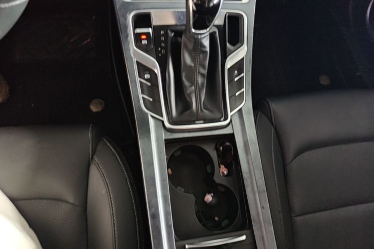 GEELY Emgrand 2020 car image #14