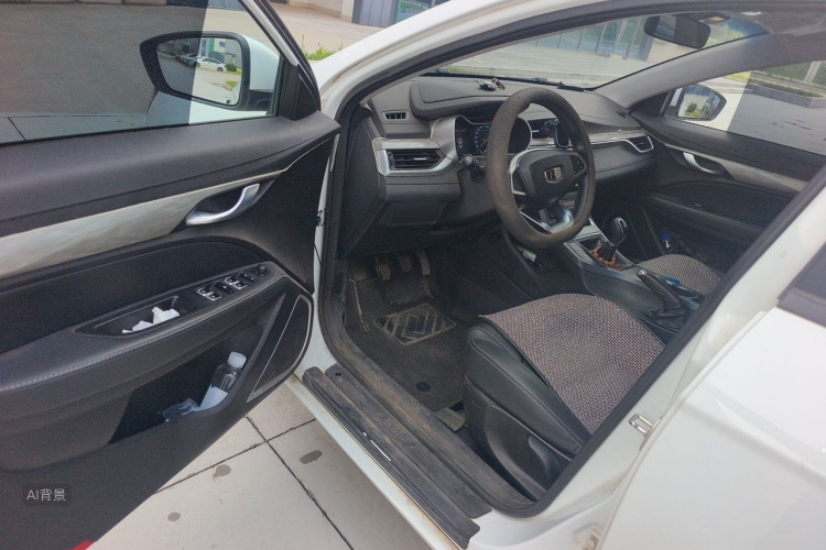GEELY Emgrand 2019 car image #18