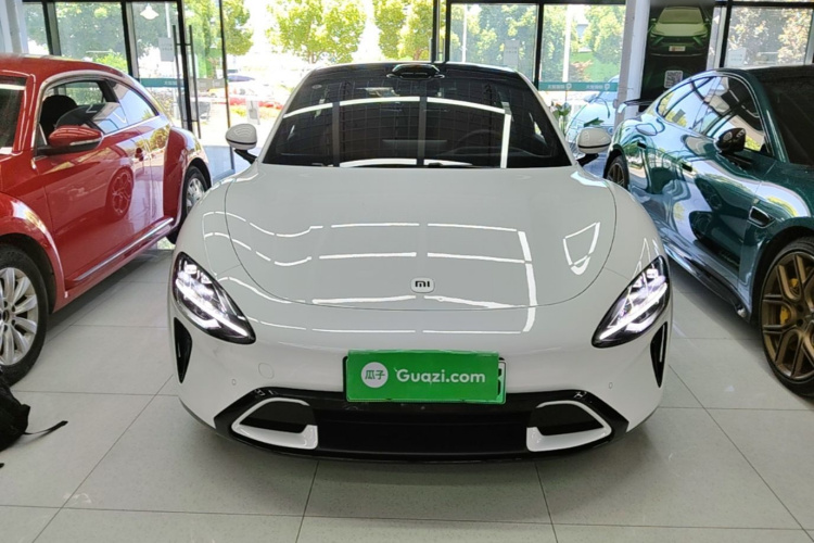 MI SU7 2025 immagine di auto #3