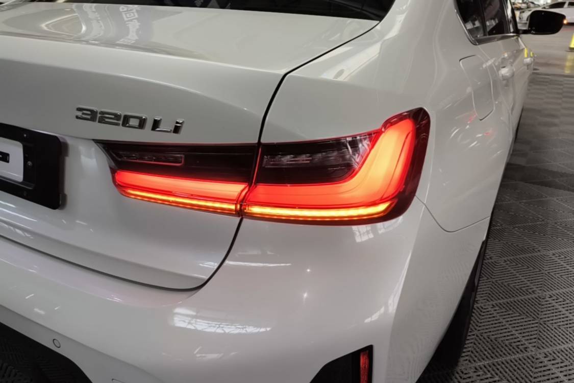 BMW 3 Series 2023 #7 BMW 3 Series 2023 car image #7