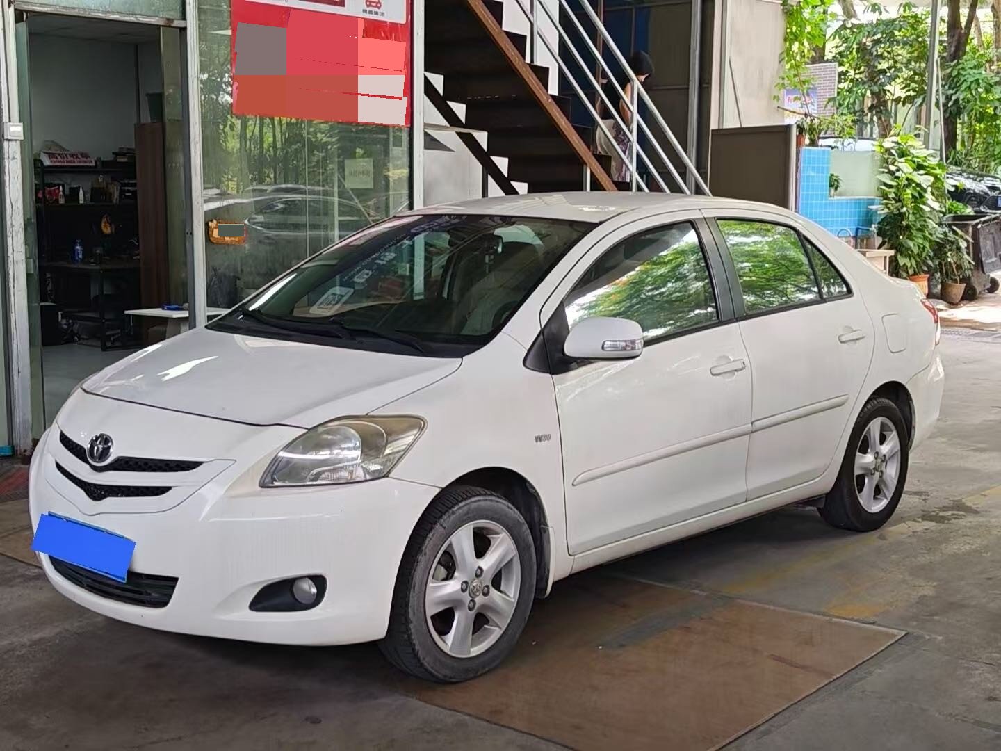 Toyota Vios 2010 Toyota Vios 2010 car image