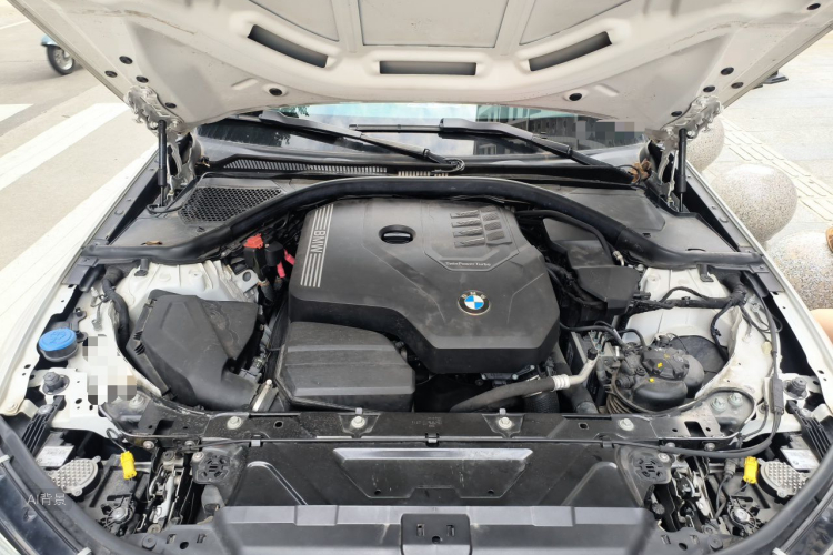 BMW 3 Series 2021 #22 BMW 3 Series 2021 car image #22