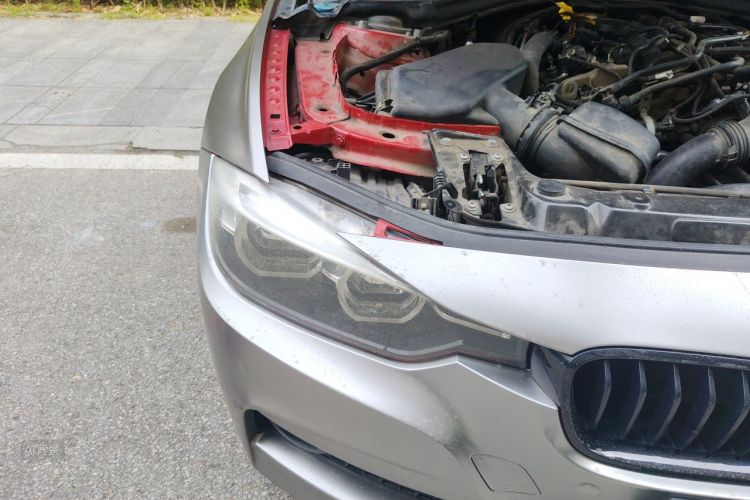 BMW 3 Series 2017 #8 BMW 3 Series 2017 car image #8