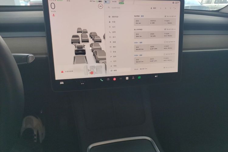 Tesla Model Y 2022 #13 Tesla Model Y 2022 car image #13