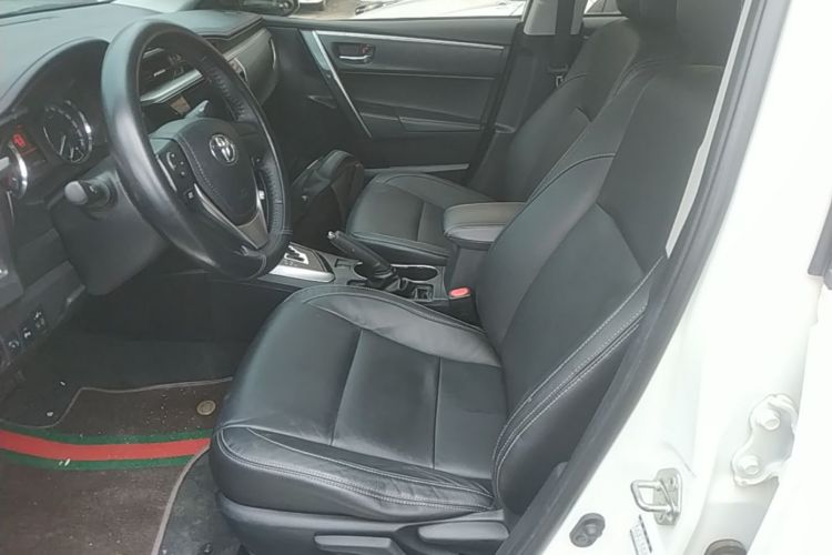 Toyota Corolla 2015 car image #15