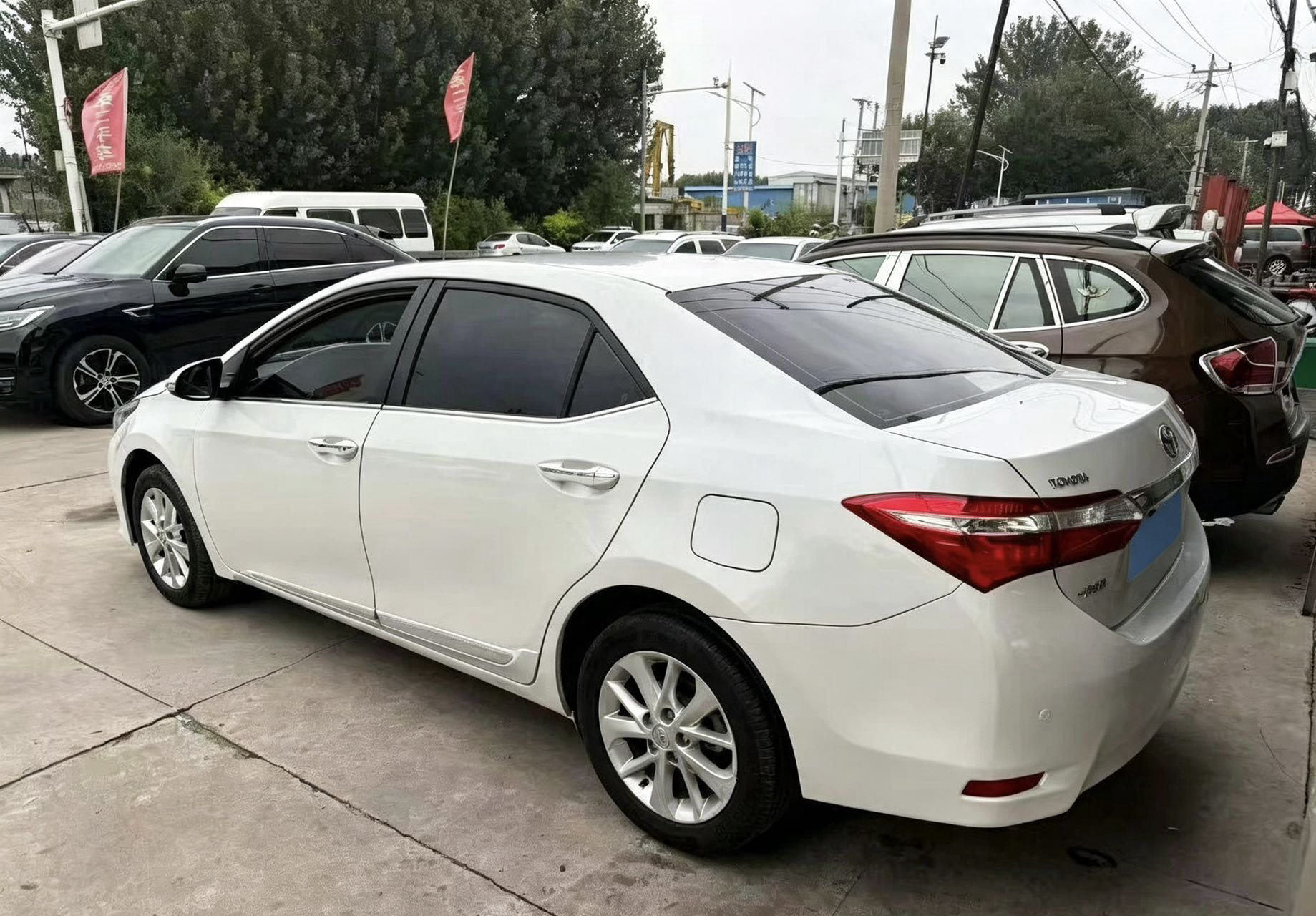 2017 #5 2017 car image #5