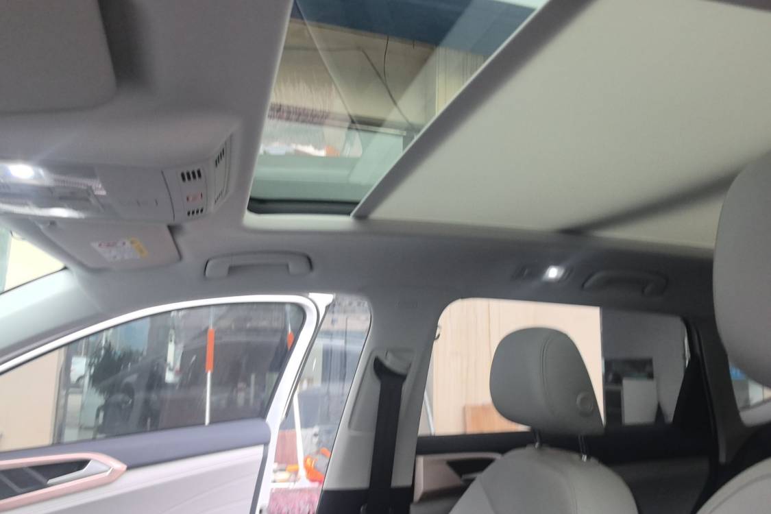 Volkswagen Tharu 2024 imagem de carro #5
