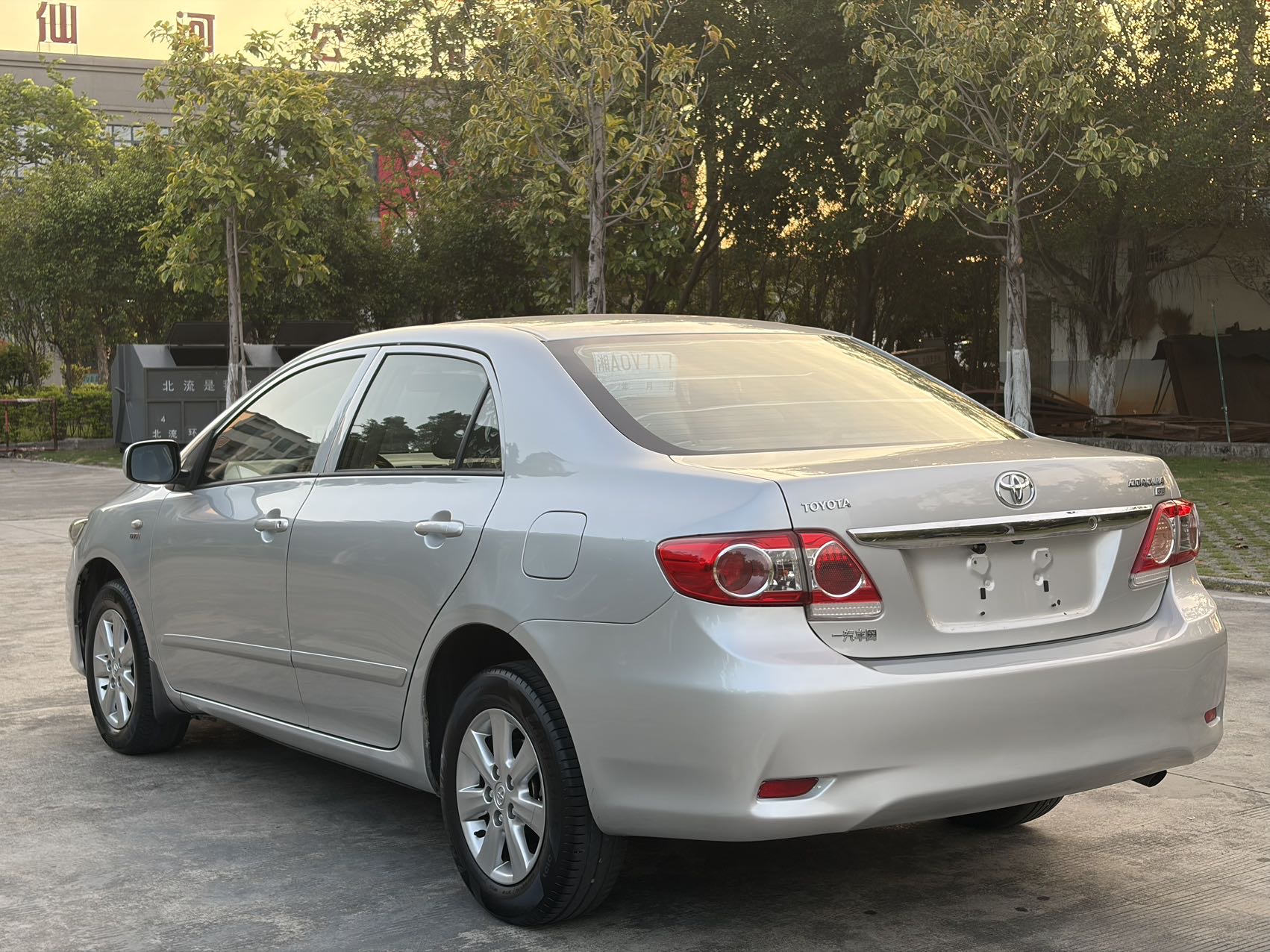 Toyota Corolla 2013 #8 Toyota Corolla 2013 car image #8