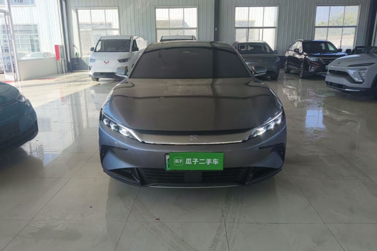 BYD Han 2023 car image #3