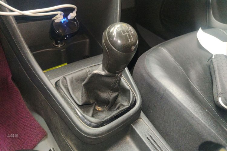 Volkswagen Santana 2015 صورة سيارة #16