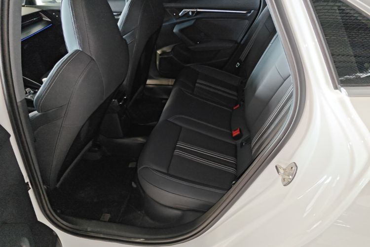 Audi A3 2024 car image #17