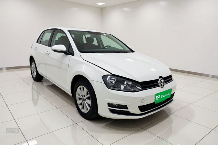 Volkswagen Golf 2017 car image #4