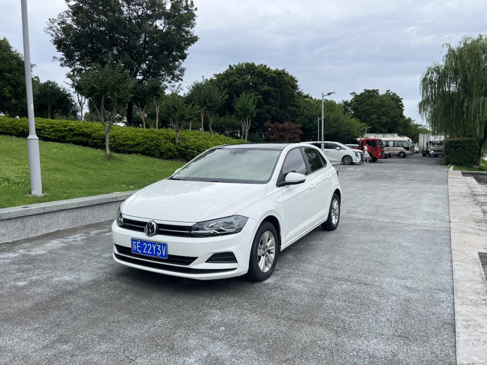 Volkswagen Polo 2020 immagine di auto 