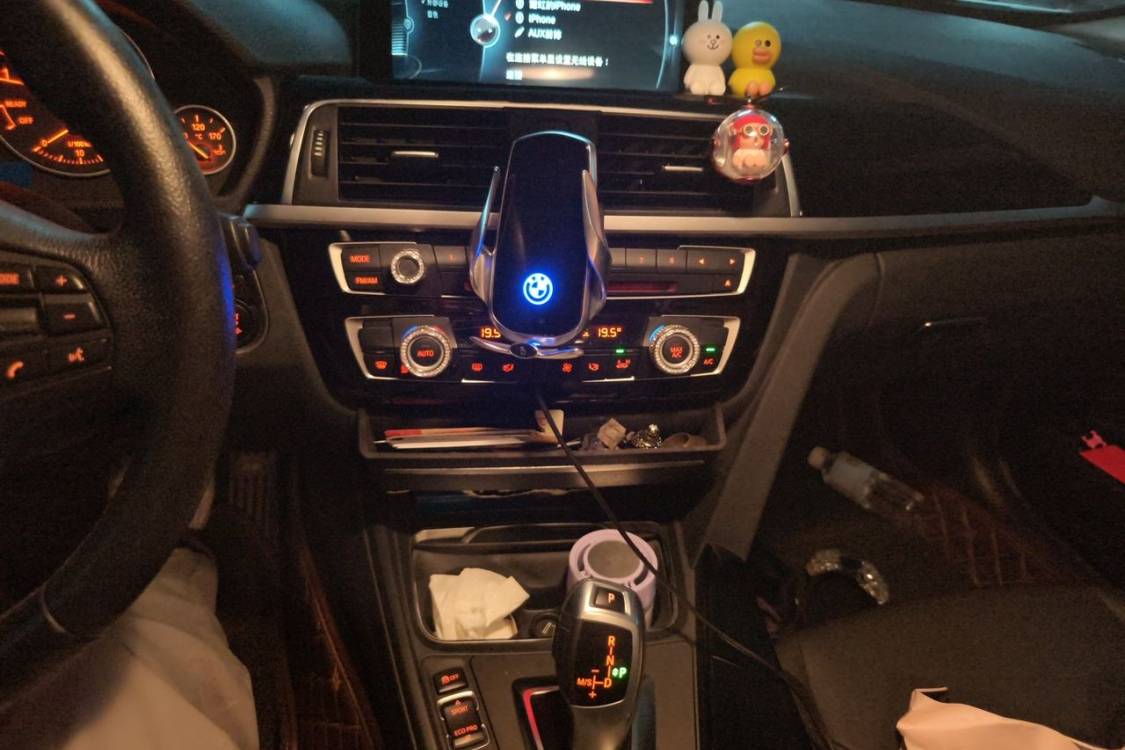 BMW 3 Series 2016 #26 BMW 3 Series 2016 immagine di auto #26