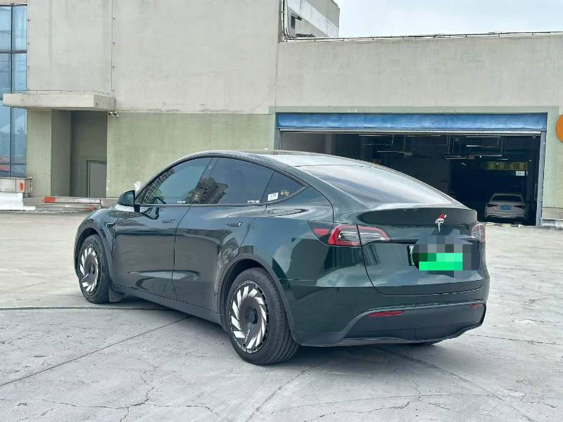 Tesla Model Y 2022 #4 Tesla Model Y 2022 car image #4