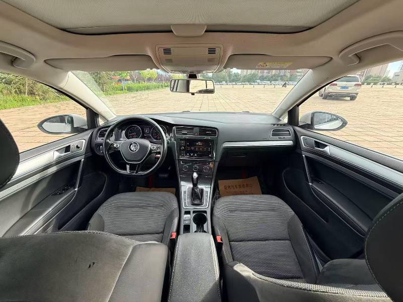 Volkswagen Golf 2019 #4 Volkswagen Golf 2019 car image #4