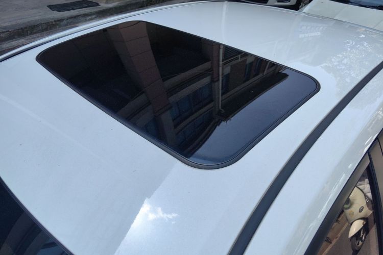 Toyota Corolla 2015 car image #22