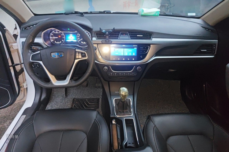 GEELY Emgrand 2018 #11 GEELY Emgrand 2018 imagen de coche #11
