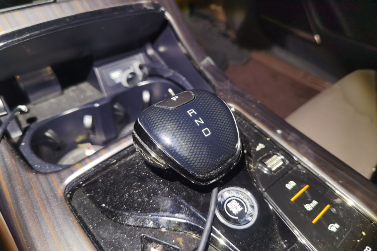 BYD Han 2021 car image #18