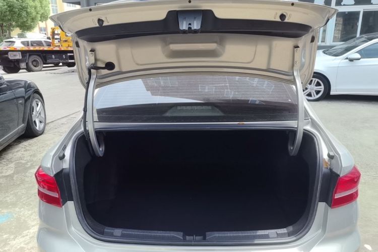 Volkswagen Lavida 2021 car image #19