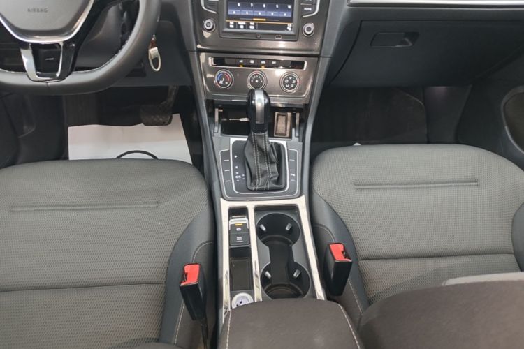 Volkswagen Golf 2017 #14 Volkswagen Golf 2017 car image #14